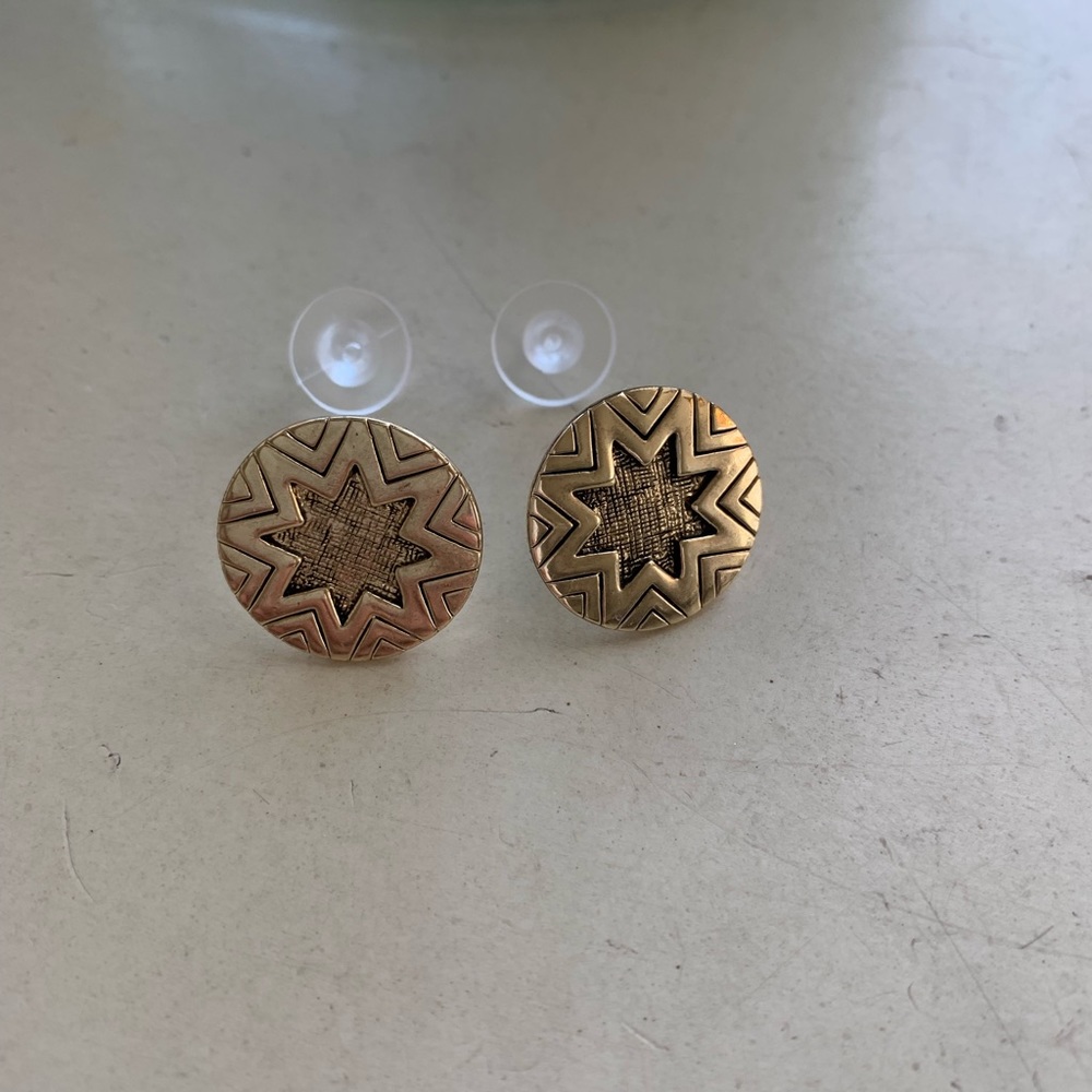 House of Harlow Two-Tone Engraved Starburst Stud